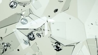 Parçalanmış ve kırık cam