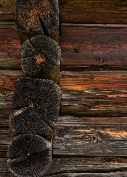 Drewniana Drewniana Kabina Lub Wycinanie Rustykalna Faktura Lub Tło Drewniane — Zdjęcie stockowe
