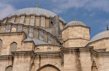 Türkiye 'nin en güzel ve en saygın camilerinden biri olan Süleyman Camii. İstanbul 'da Mart 2021' de yakalandı.