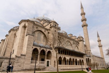 Türkiye 'nin en güzel ve en saygın camilerinden biri olan Süleyman Camii. İstanbul 'da Mart 2021' de yakalandı.