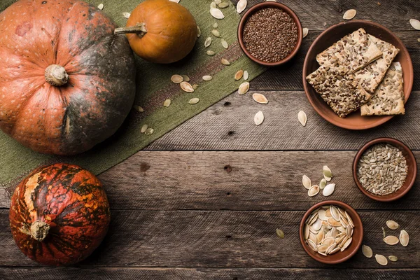 Rustic style pumpkins with cookies — Stock Photo, Image