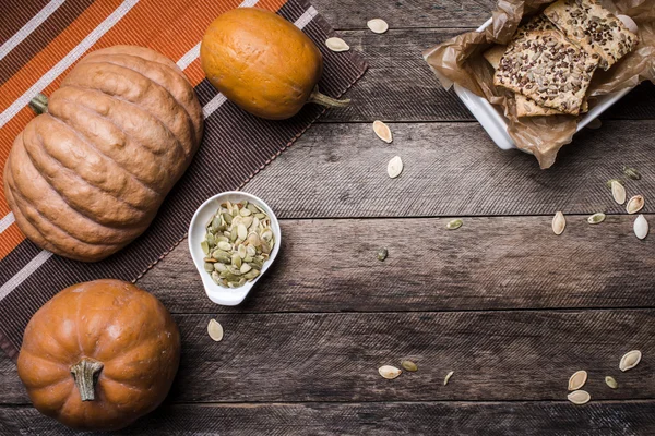 Pompoenen met cookies — Stockfoto