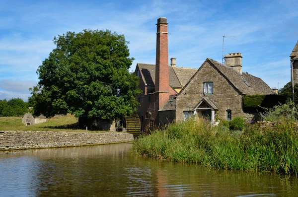 Lower Slaughter eski değirmen watermill — Stok fotoğraf