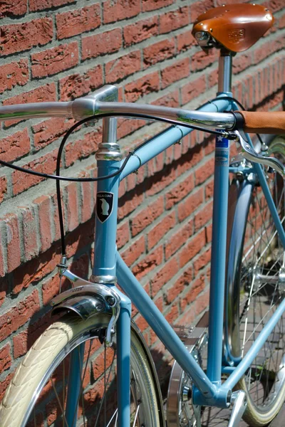 Luxe vaste versnellingen fiets — Stockfoto