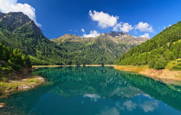 Lago Pian Palu - Trentino, Itália — Fotografia de Stock