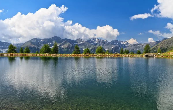 Doss dei Gembri lake — Stock Photo, Image