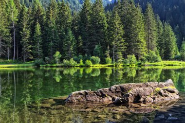 Trentino - lago dei Caprioli