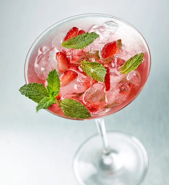 Cocktail de fraises glacées fraîches — Photo