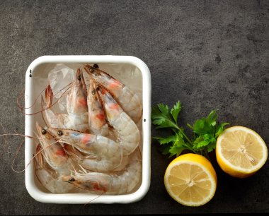 kase taze çiğ karides