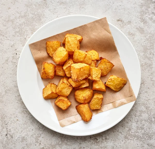 Portion Fried Potatoes White Restaurant Plate Top View — Stock Fotó