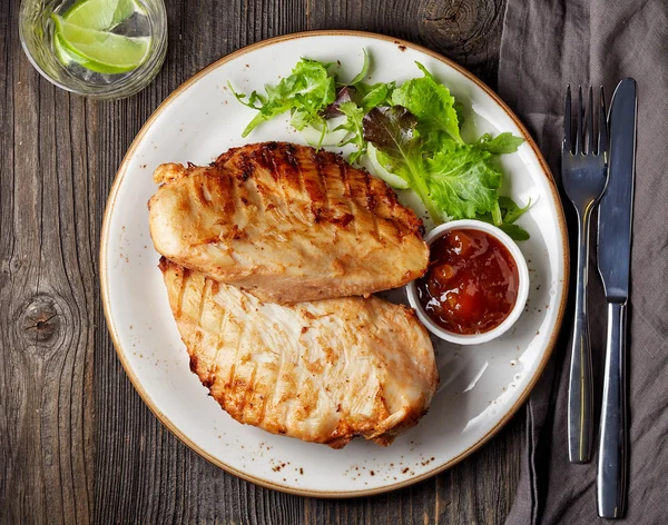 Filetto di pollo alla griglia — Foto Stock