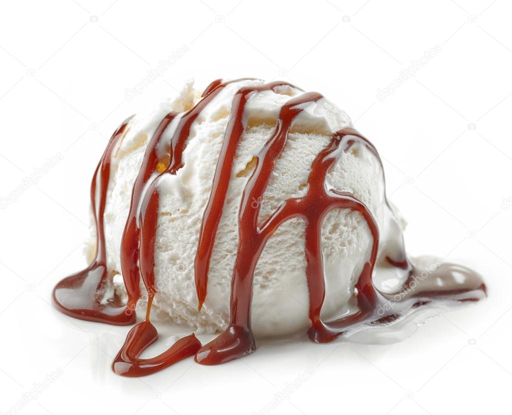 vanilla ice cream with chocolate sauce