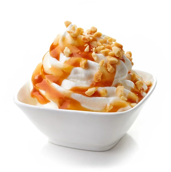 Dessert cream with caramel and peanuts — Stock Photo, Image