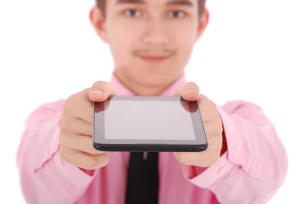 Garçon dans une chemise rose tenir une tablette PC — Photo