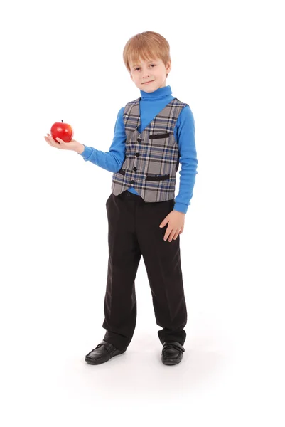 Niño sosteniendo una manzana roja —  Fotos de Stock