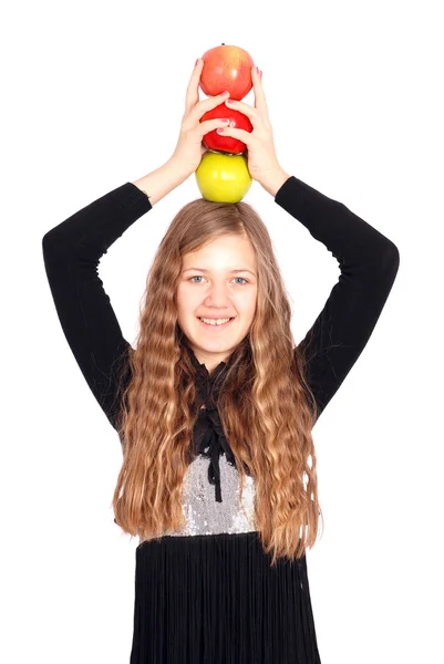 Дівчина тримає свіже яблуко — стокове фото