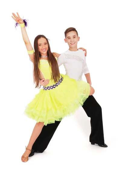 Menino e menina dançando dança de salão — Fotografia de Stock