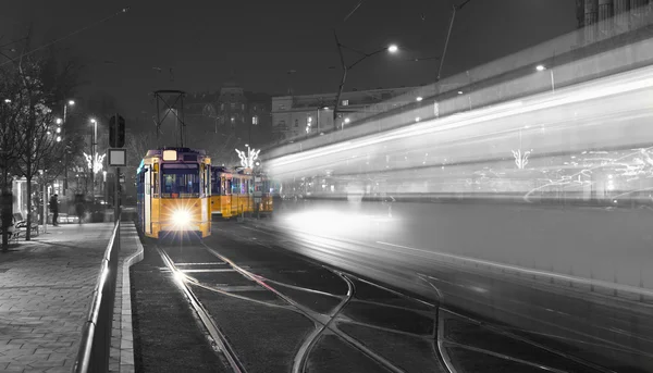 Old Tram in the city center of Budapest, — Stock Photo, Image