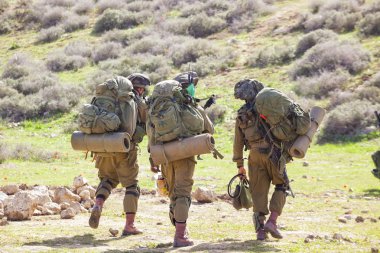 Israeli Soldier - Paratroopers brigade clipart