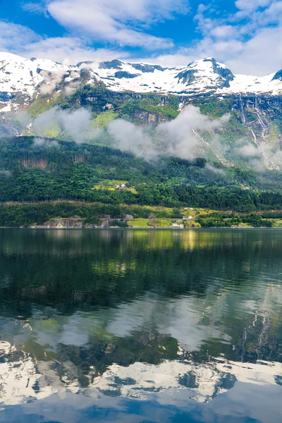 ノルウェーの山の風景観 — ストック写真