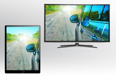 Tablet ve 4 k monitör