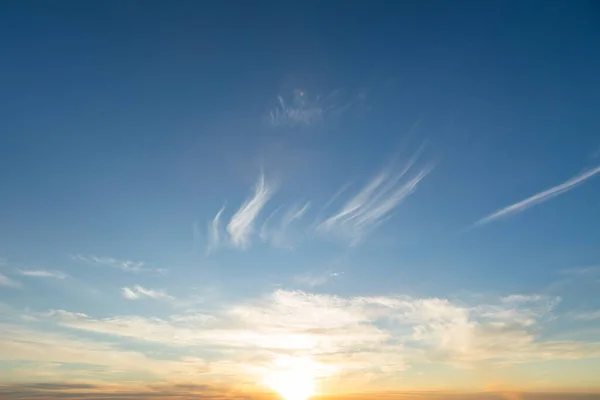 Krásná Obloha Mrakem Před Západem Slunce — Stock fotografie