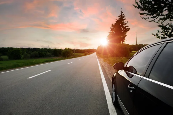 Black Car Asphalt Road — Stock Photo, Image