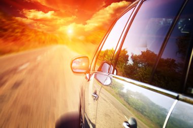 bulanık yol ve araba