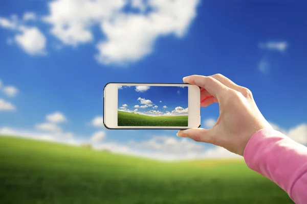 Telefon i handen — Stockfoto