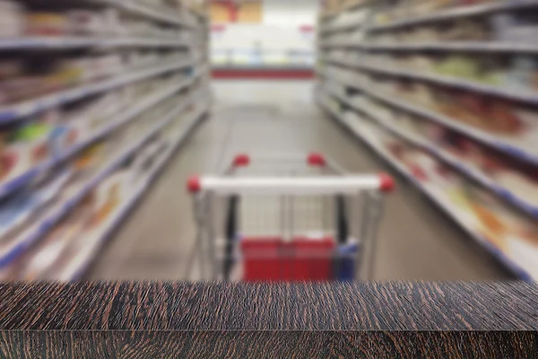 Mesa preta em um supermercado Espaço vazio — Fotografia de Stock