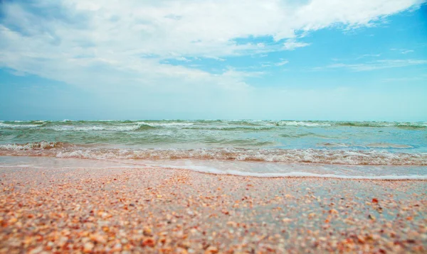 Ciel bleu, soleil et mer — Photo