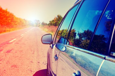 bulanık yol ve araba