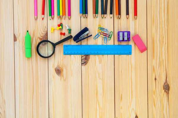 Kleurrijke school objecten — Stockfoto