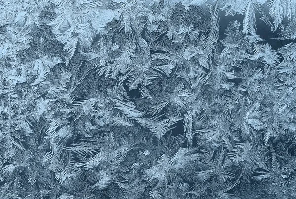 Eisglätte am Fenster — Stockfoto