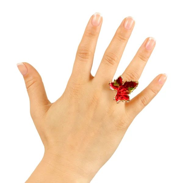 Vrouw hand met een ring — Stockfoto