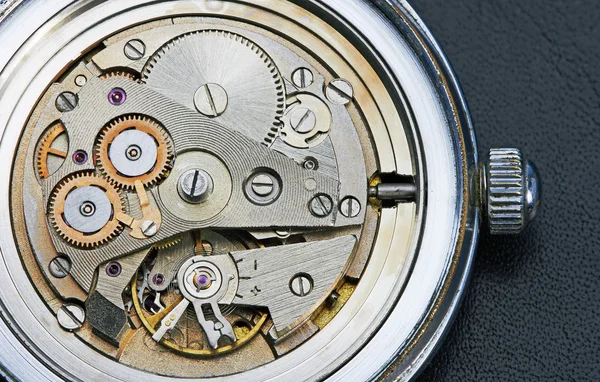 Mecanismo de reloj con engranajes — Foto de Stock