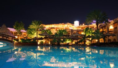 resort Yüzme Havuzu