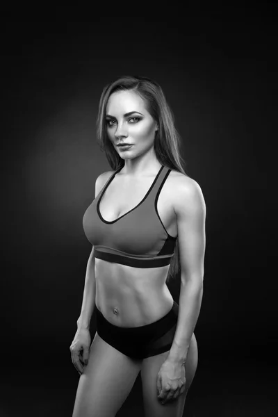 Fitness vrouwelijke camera kijken — Stockfoto