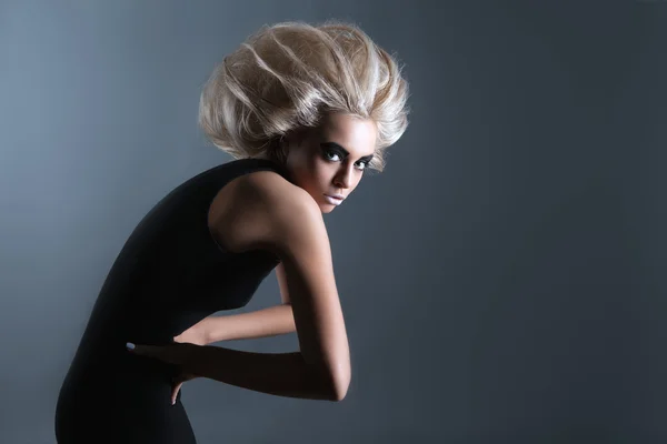 Woman with Futuristic Hairdo — Stock Photo, Image