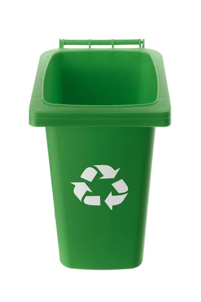 Plastic groene prullenbak geïsoleerd op witte achtergrond — Stockfoto