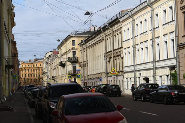 Saint Petersburg Russia July 2021 Прогулянки Літніх Вулицях Санкт Петербурга — стокове фото