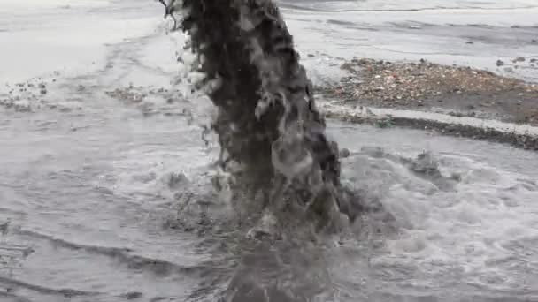 Industrial pipe discharging liquid waste — Stock Video