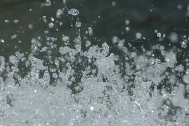 Soyut falls su damla yakın çekim arka plan.