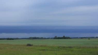 Gök gürültüsü hava değişiklikleri, yıldırımlar, yağmur duş