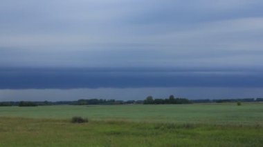 Gök gürültüsü hava değişiklikleri, yıldırımlar, yağmur duş