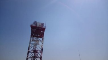 Radar iletişim Kulesi uçak