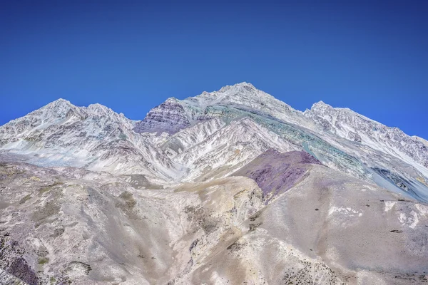 Aconcagua, in de bergen van de andes in mendoza, Argentinië. — Stockfoto