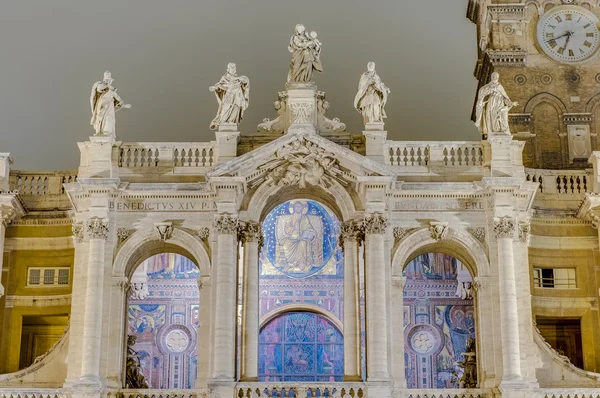 De Pauselijke Basiliek van Sint-mary grote in rome, Italië. — Stockfoto