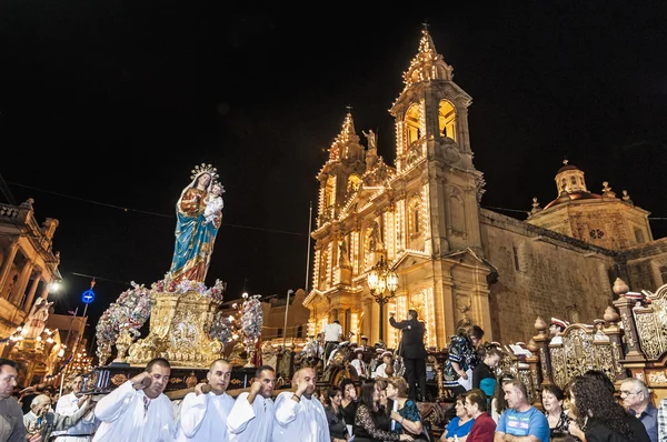 Santa Marija Assunta procession in Gudja, Malta. — Stock Photo, Image