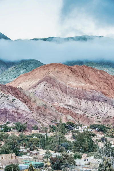 Wzgórze siedem kolorów w jujuy, Argentyna. — Zdjęcie stockowe